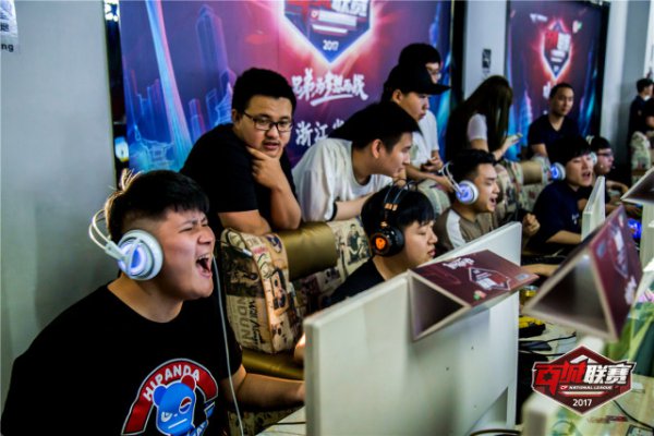 料地击败了 料地击败了