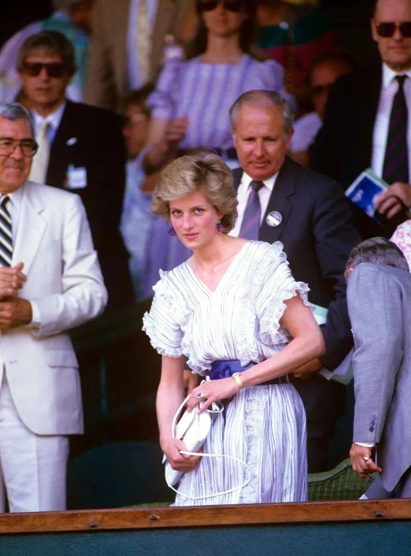 盟中难得一 盟中难得一